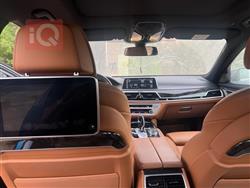 بي ام دبليو الفئة 7